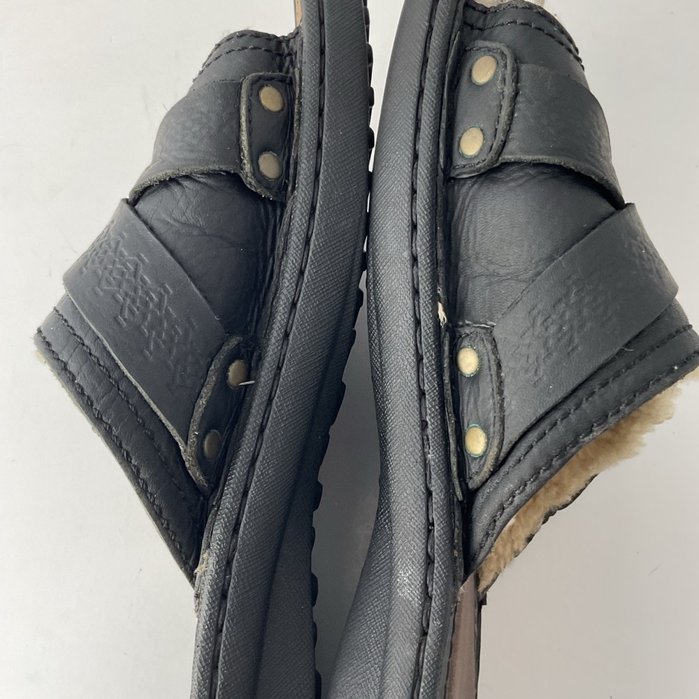 UGG Wainscott Black Leather Cross Strap Luxury Sandal Slides Mens Size 12 - Picture 9 of 10